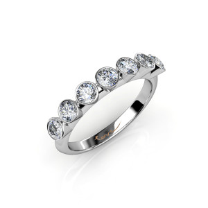 7 of Hearts Eternity Ring