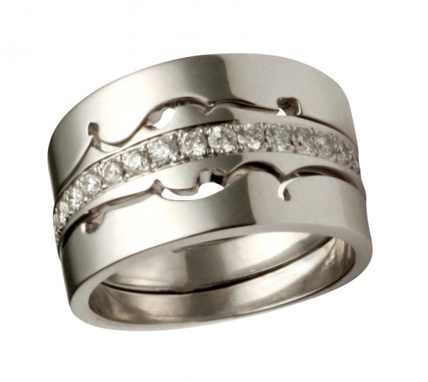 Love Times Three | Diamond Ring - Click Image to Close