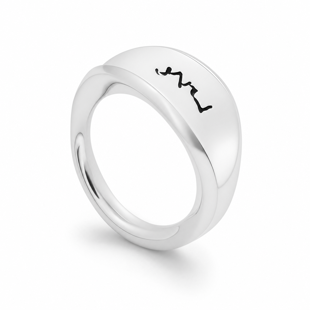 Unique Love Ring The Kiss ..