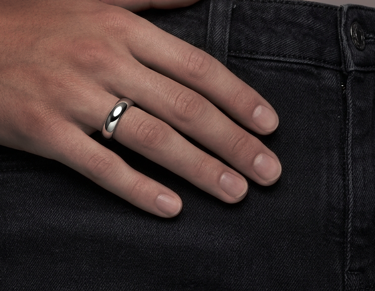 Love Song 5 — White Gold Mens Wedding Ring